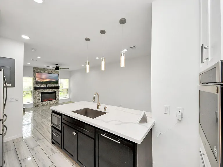 3600 Jeanetta St #2002 — Photo 9