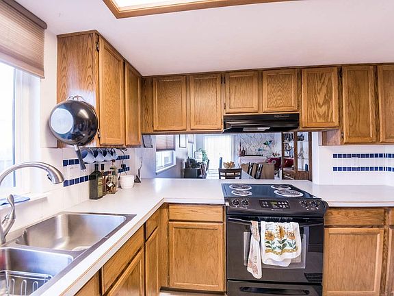 5th image of 4207 W Klamath Ave