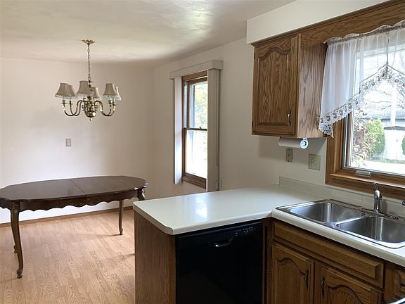 Back entry to kitchen view