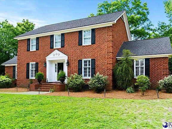 2nd image of 606 Victoria Ct