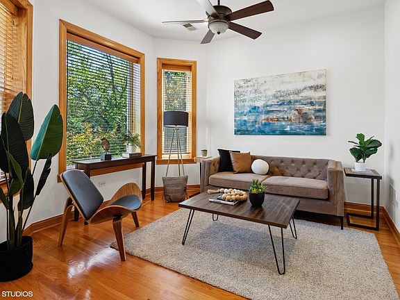 2nd image of 4216 N Winchester Ave #2