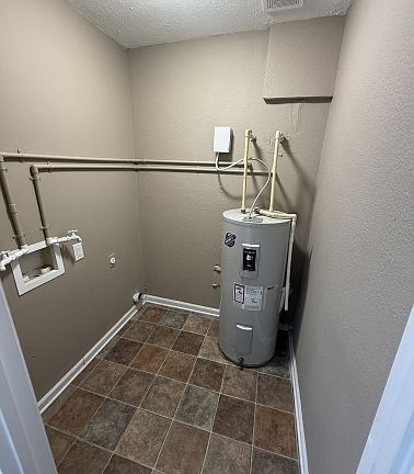 3rd image of 604 22nd St