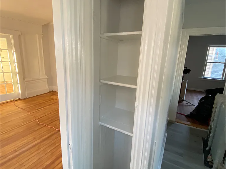 25 Pembroke Ave #2 — Photo 11