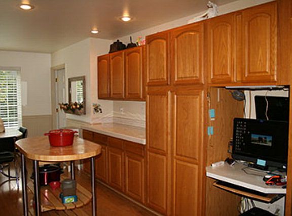 4th image of 712 SE Magnoni Dr