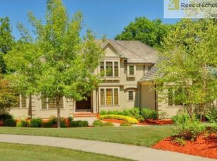 4509 N Hickory Ln, Kansas City, MO 64116