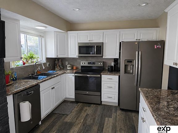 4th image of 6311 S 143rd St