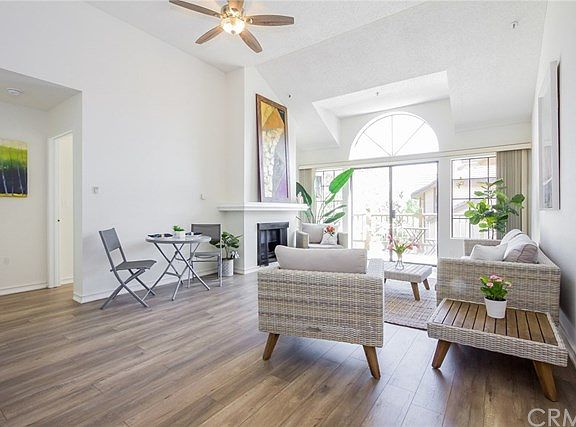 3rd image of 2559 Plaza Del Amo Unit 312