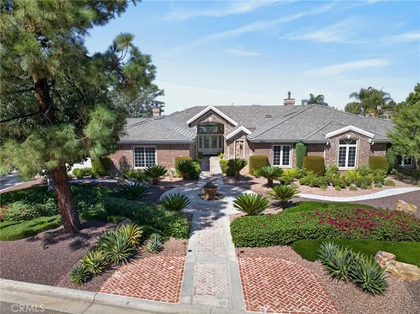 6872 Chartwell Dr, Riverside, CA 92506