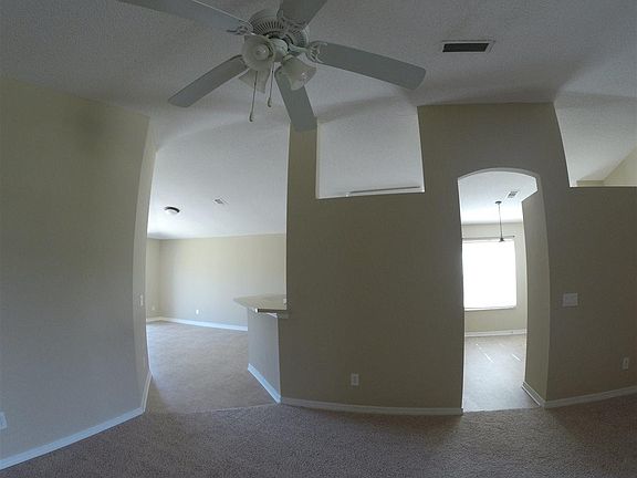 5th image of 4896 Hilarita Cir