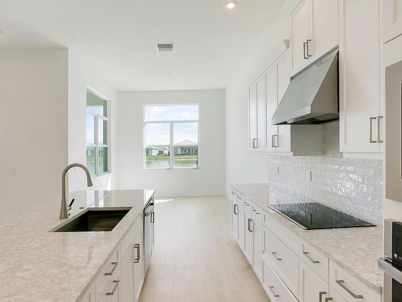 4th image of 8652 SW Cantante Way