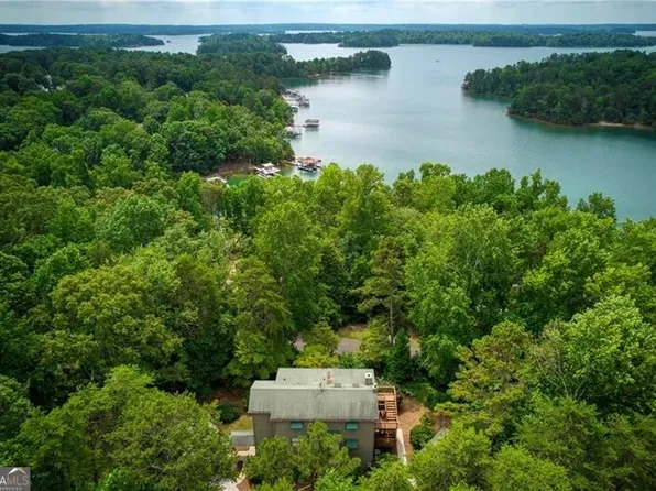9415 Lisa Cir, Gainesville, GA 30506