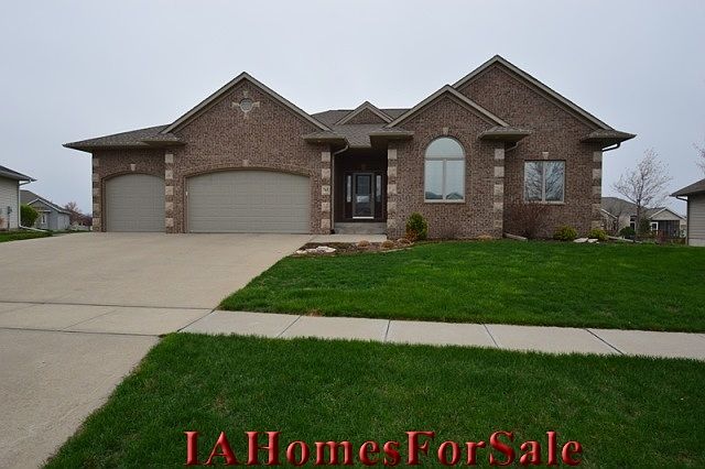 785 Black Bear Bend