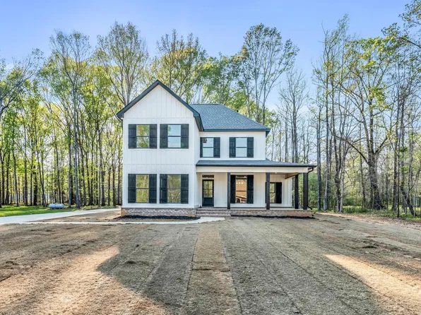 172 Densbrook Ln, Starkville, MS 39759