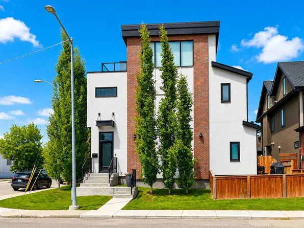 4929 E 20th St SW, Calgary, AB T2T 5A4
