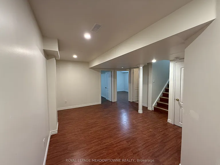 45 Bleasdale Ave — Photo 5