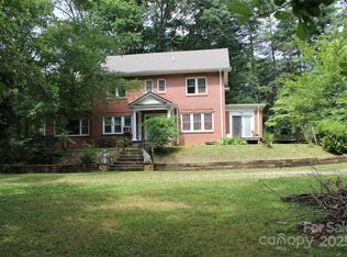 158 School House Rd, Mills River, NC 28759