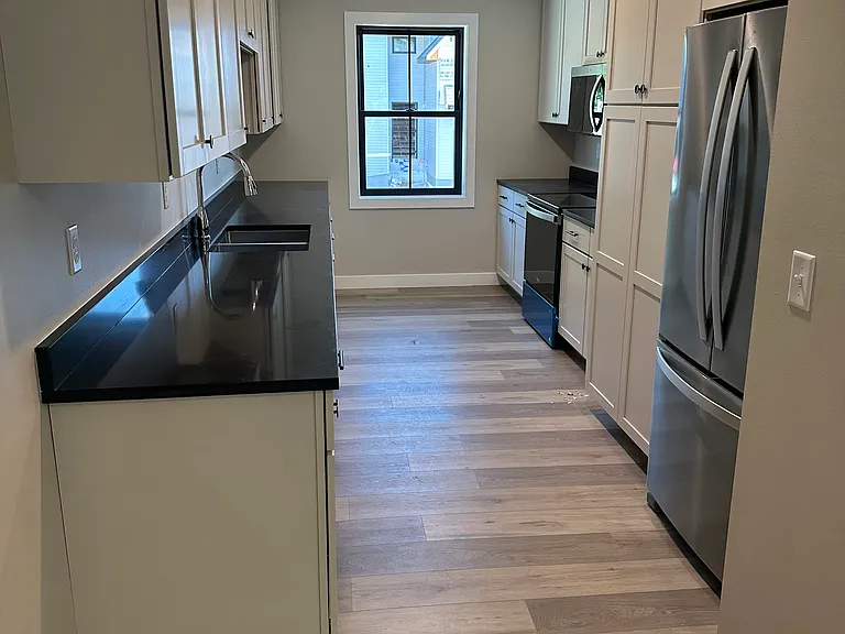 1500 Lower Trentwood Cir NE #A — Photo 1