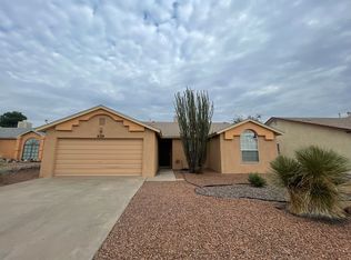 5015 Emerald St, Las Cruces, NM 88012