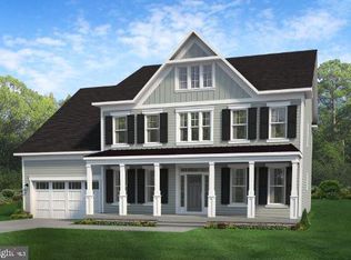9932 Fairoaks Rd, Vienna, VA 22181