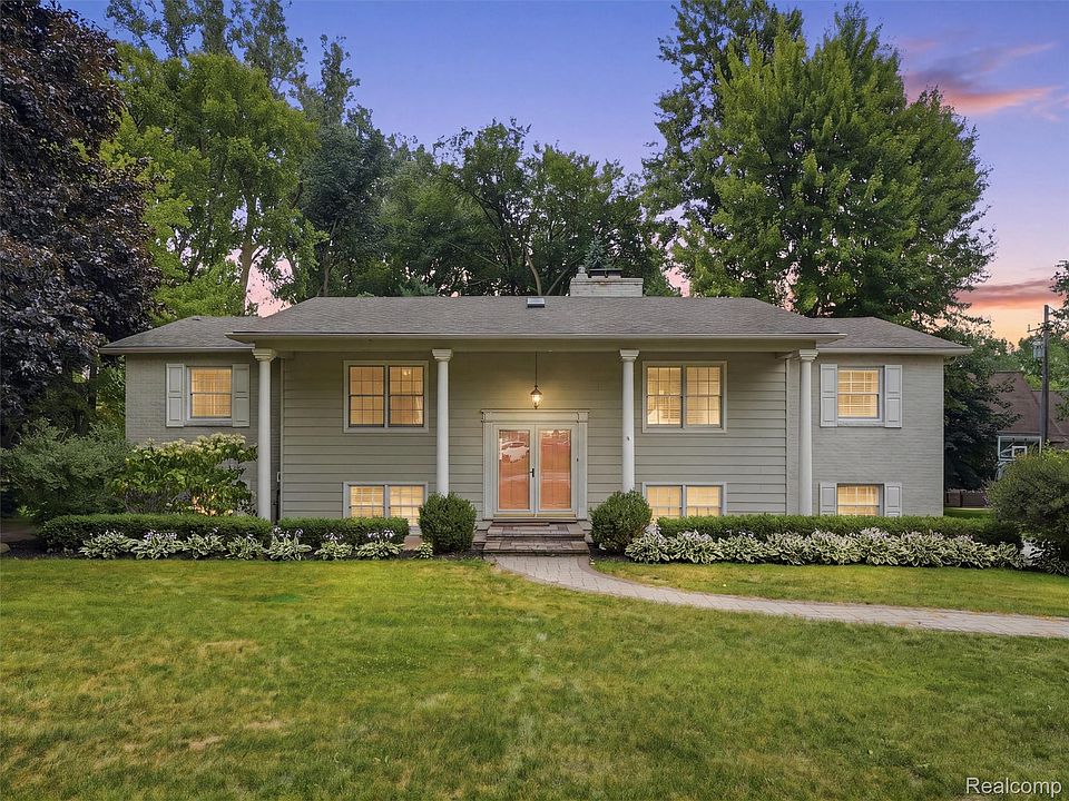 1st image of 138 Aintree Rd