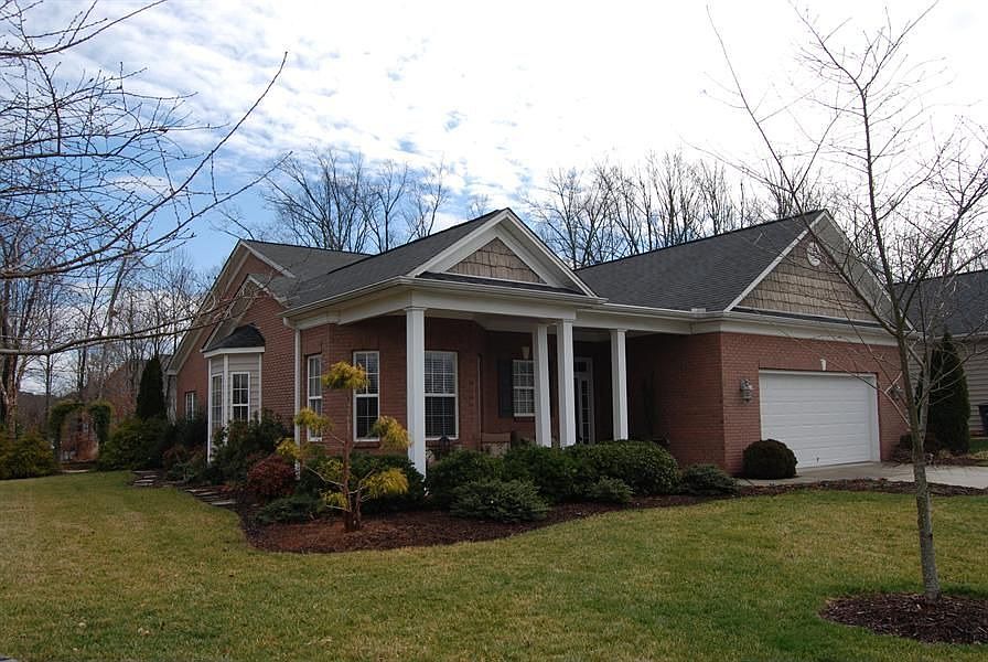 1st image of 5010 Lake Laurel Ct