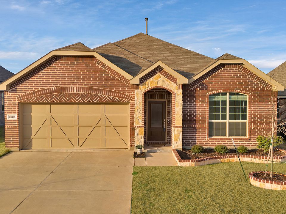 1st image of 3204 Renaissance Dr