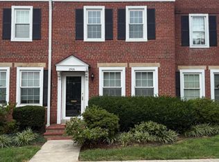 2906 S Buchanan St, Arlington, VA 22206