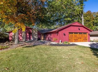 10824 Watercress Rd, Strongsville, OH 44136