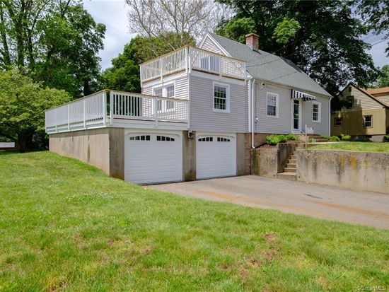 4 Grove St Portland Ct 06480 Zillow