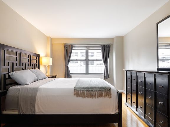 3rd image of 132 E 35th St #9F