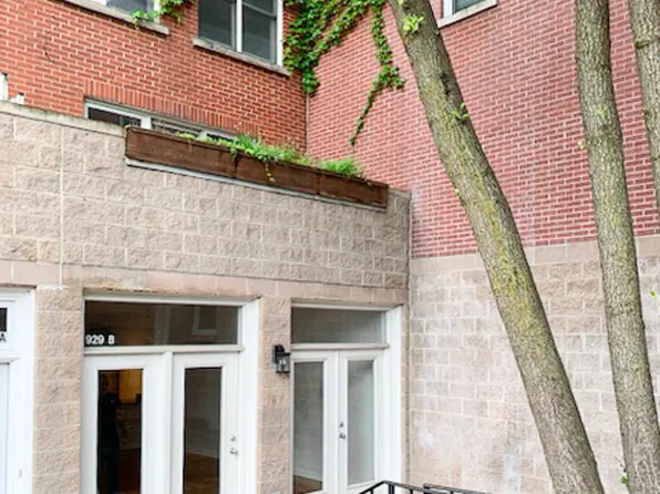 929 N Racine Ave #B, Chicago, IL 60642