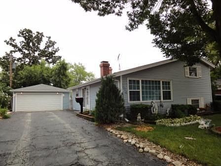 1st image of 811 Monroe Ave