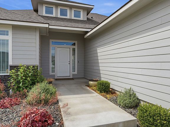 2nd image of 7045 W 31st Pl