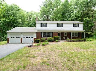 36 Shadow Wood Way, Ballston Lake, NY 12019