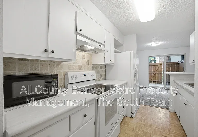 2835 S Monaco Street Pkwy #108 — Photo 14