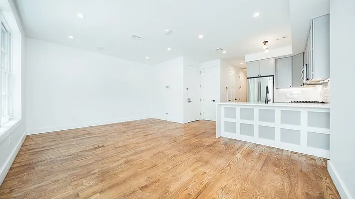 Rented by Nooklyn NYC LLC | media 5