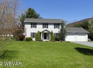 709 Baxter Rd, Montoursville, PA 17754