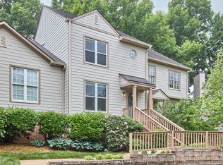 111 Windward Ct, Cary, NC 27513