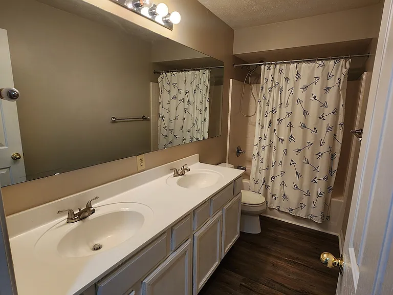 14504 Cherry Ridge Rd — Photo 17