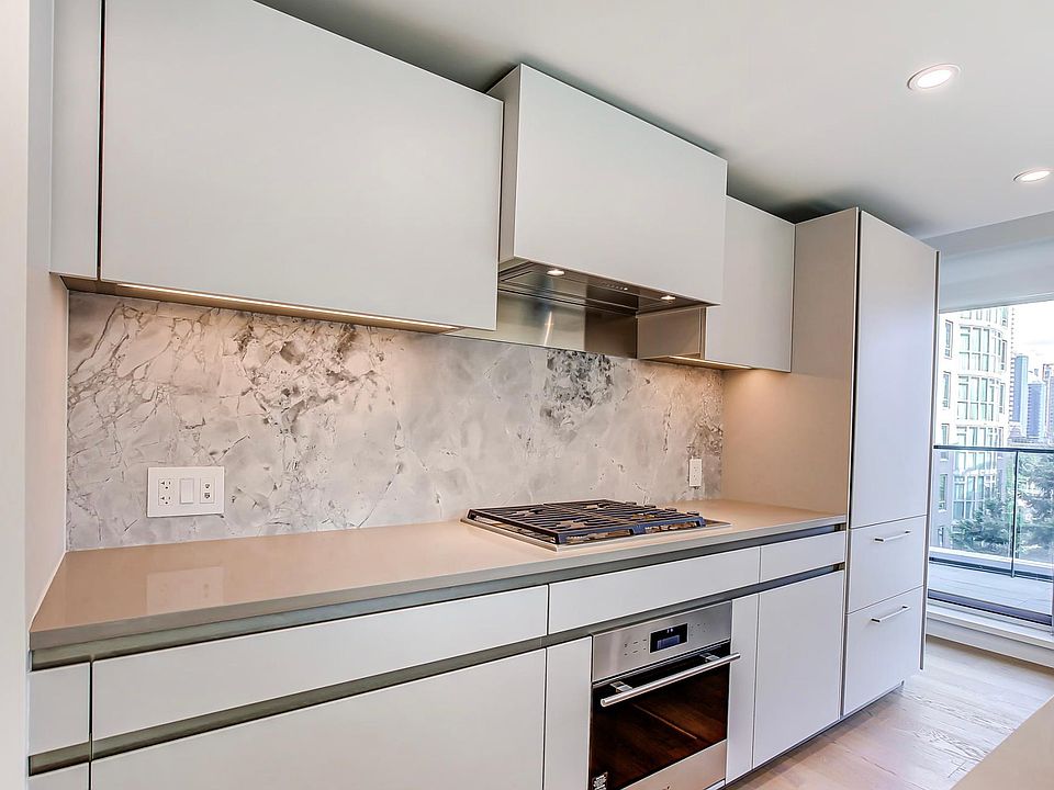 1st image of 889 Pacific St #502