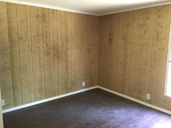 2nd image of 28945 Duffy Ln