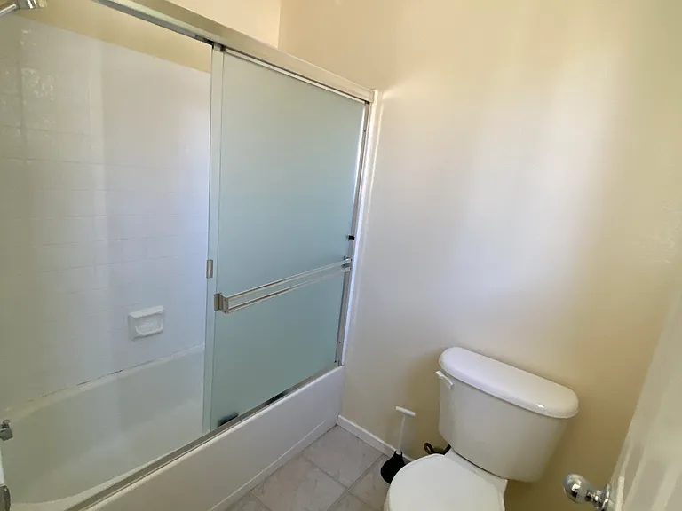 1130 King Loop — Photo 9