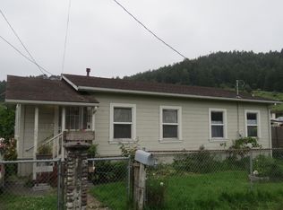 469 1st Ave, Rio Dell, CA 95562