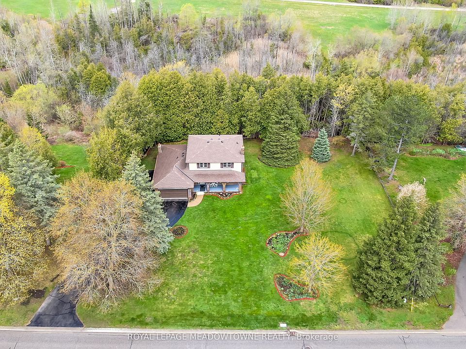 1st image of 39 Wildwood Rd