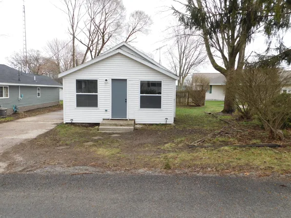 456 Hazel Ct, Muskegon, MI 49442