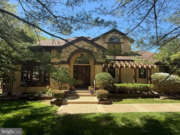 313 Sayre Dr, Princeton, NJ 08540