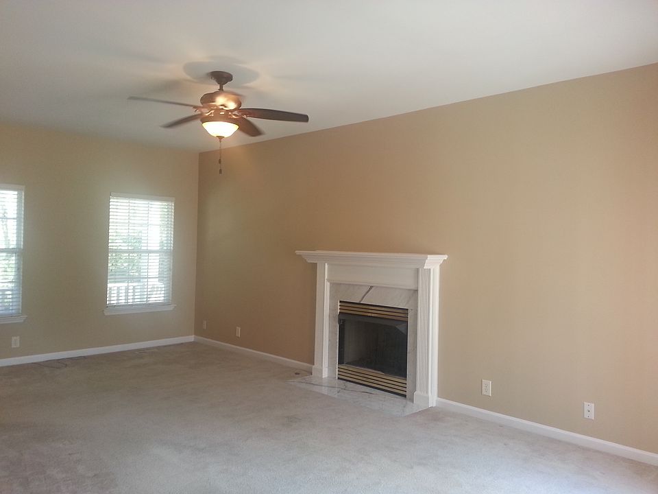 1st image of 7721 Brook Glen Way