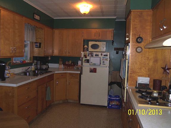 2nd image of 674 Brookside Ave