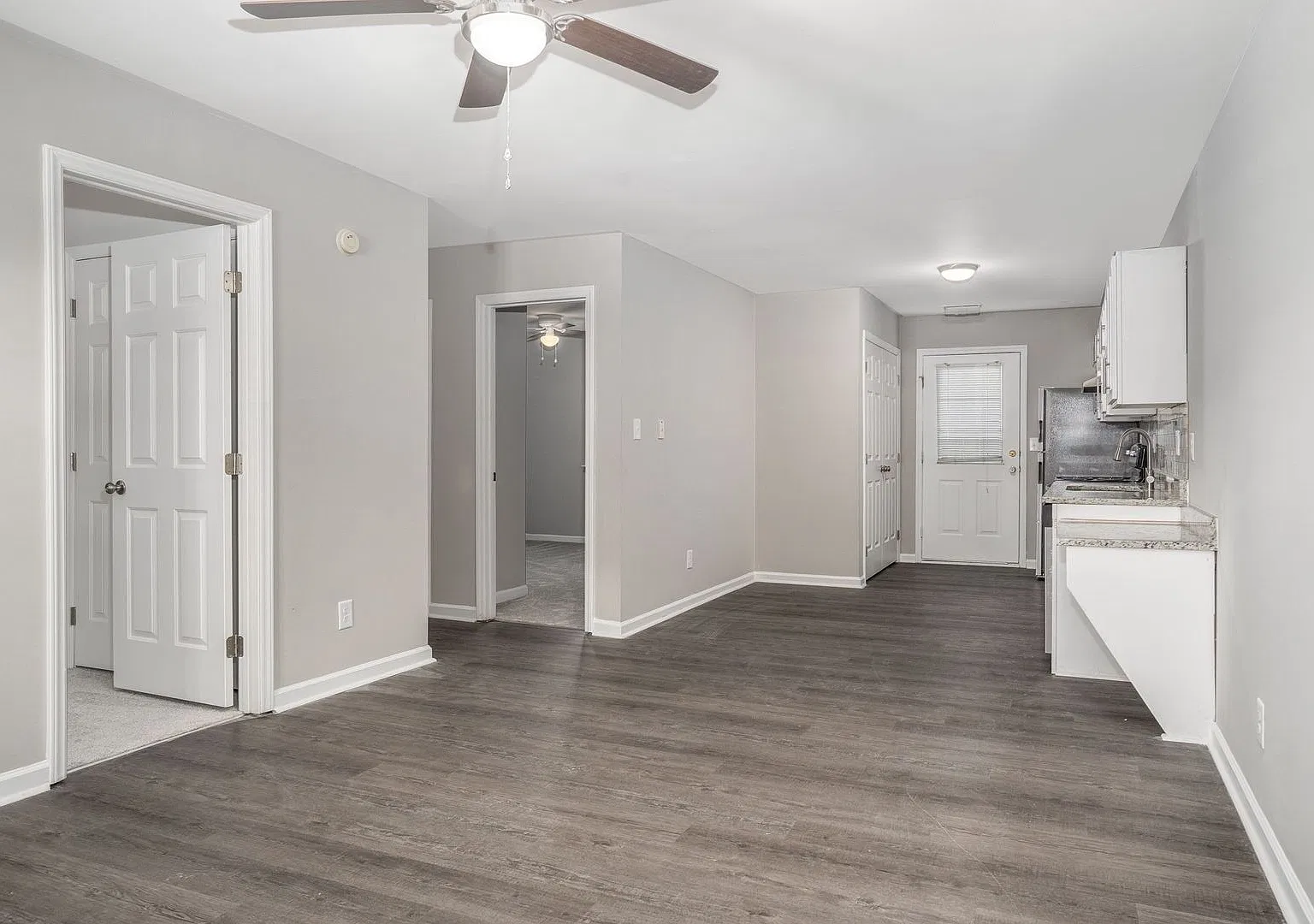 Hampton Village Apartments — Photo 2