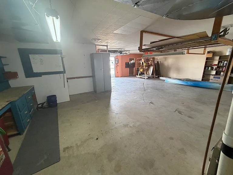 33 Poplar St — Photo 13
